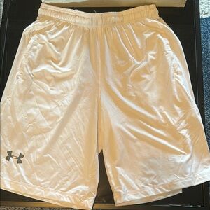 Under Armour Men's Cream Athletic Shorts